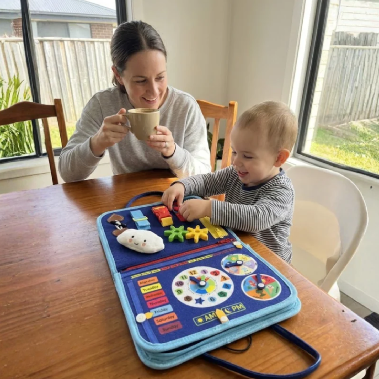 Montessori Beschäftigungs-Brett | 6 Monate - 5 Jahre